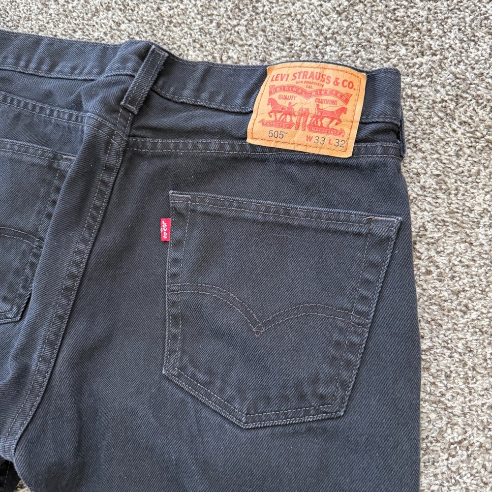Levi's 505 Jeans Men's 33x32 Fits 32x32 Black Regular Fit Denim 5 Pocket Zip Fly